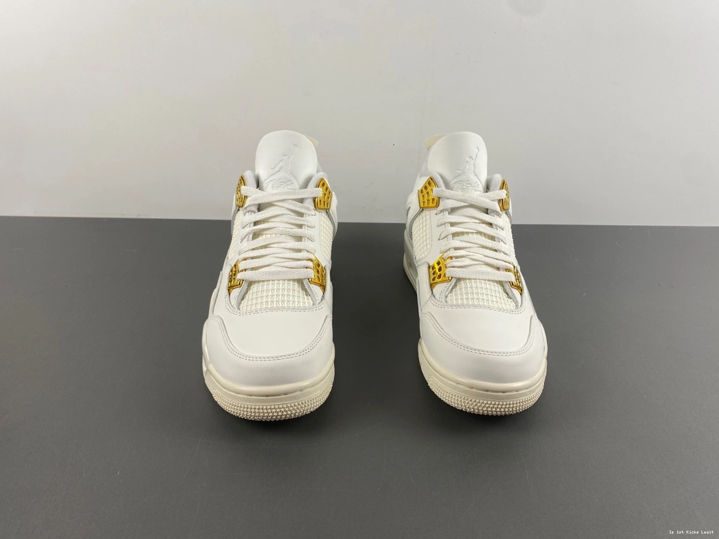 Air 4 Sail AQ9129-170 Jordan 1124